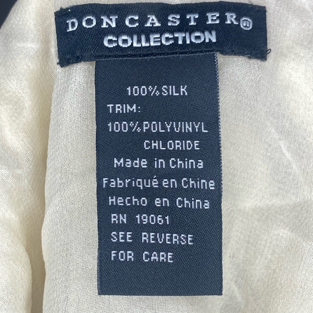 Doncaster Sequins NWT Tank Size Medium 100% Silk - Picture 4 of 4